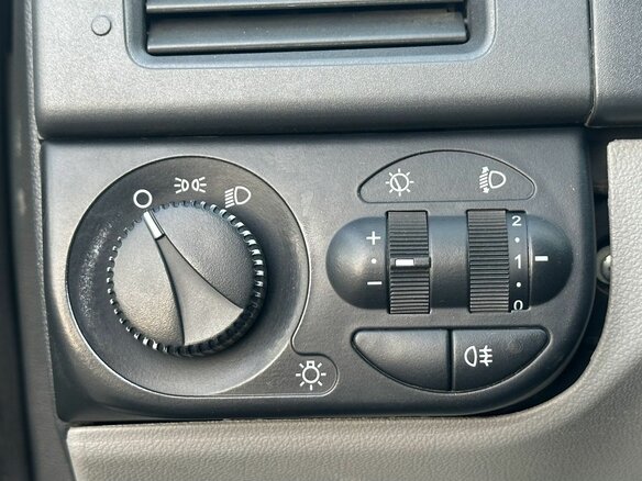 2012 Lada (ВАЗ) Priora I, серебристый, 309000 рублей - вид 17