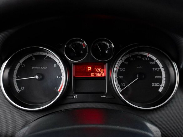 2012 Peugeot 308 I Рестайлинг, белый, 642055 рублей - вид 17