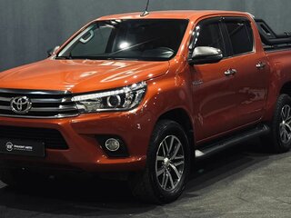 2018 Toyota Hilux VIII, оранжевый, 3620000 рублей, вид 1