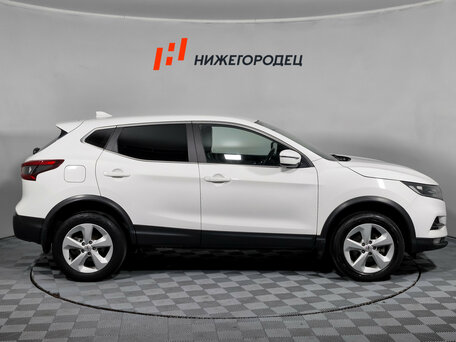 2020 Nissan Qashqai II Рестайлинг, белый, 1349000 рублей, вид 4