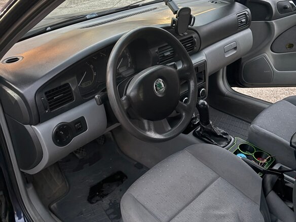 2002 Skoda Octavia I (A4) Рестайлинг, синий, 285000 рублей - вид 10