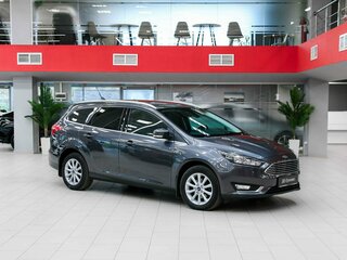 2017 Ford Focus III Рестайлинг, серый, 1050000 рублей, вид 3