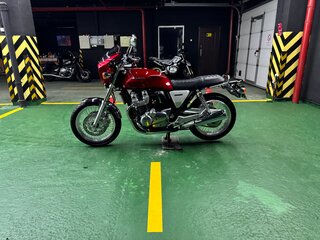 2017 Honda CB 1100, красный, 1250000 рублей, вид 2