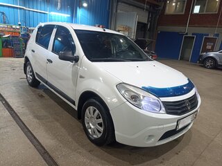 2012 Renault Sandero I, белый, 600000 рублей, вид 1