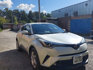 2018 Toyota C-HR I, белый, 2230000 рублей, вид 2