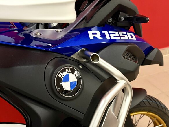 2025 BMW R 1250 GS Adventure, синий, 3150000 рублей - вид 8