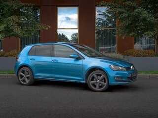 2013 Volkswagen Golf VII, голубой, 1390000 рублей, вид 1