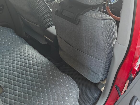 2001 Nissan X-Trail I, красный - вид 21
