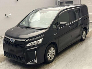 2021 Toyota Voxy III (R80) Рестайлинг, чёрный, 2015000 рублей, вид 1