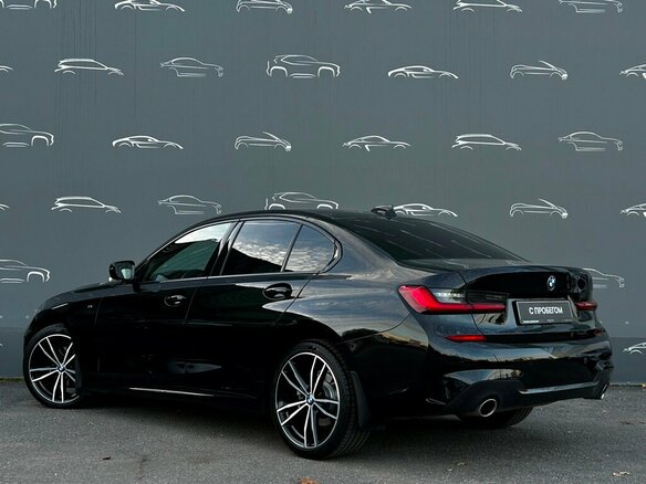 2020 BMW 3 серии 320i xDrive VII (G2x), чёрный, 2798500 рублей - вид 3