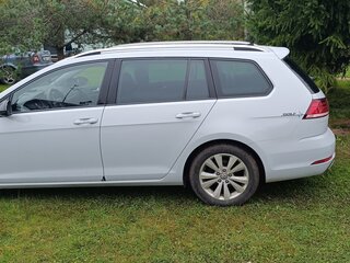 2018 Volkswagen Golf VII Рестайлинг, белый, 1700000 рублей, вид 4