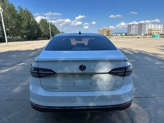 2023 Volkswagen Lavida XR, белый, 1131999 рублей, вид 5