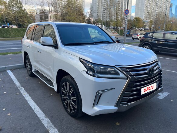2018 Lexus LX 450d III Рестайлинг 2, белый, 6500000 рублей - вид 1