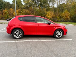 2010 SEAT Leon II Рестайлинг, красный, 668000 рублей, вид 3