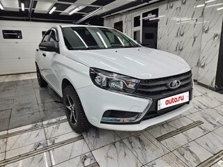 2017 Lada (ВАЗ) Vesta I, белый, 700000 рублей, вид 1