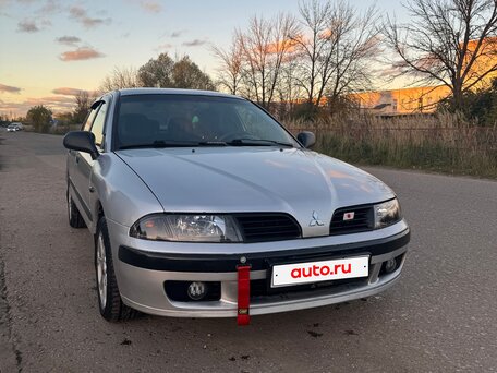 2003 Mitsubishi Carisma I Рестайлинг, серебристый, 240000 рублей, вид 5