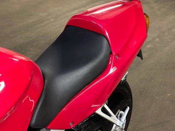 1999 Honda VFR 800, красный, 450000 рублей - вид 9