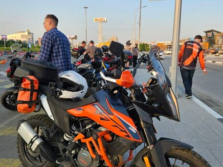 2022 KTM 390 Adventure, оранжевый, 650000 рублей, вид 2