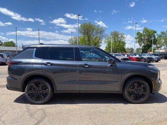 2026 Mitsubishi Outlander IV Рестайлинг, серый, 5318169 рублей - вид 13