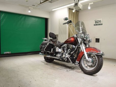 2007 Harley-Davidson Heritage Classic, красный, 699000 рублей, вид 3