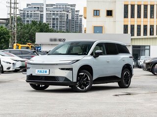 2026 Toyota bZ3X 58.3 kWh, серебристый, 2630003 рублей, вид 1