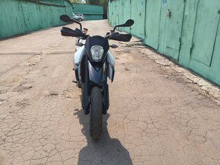 2010 KTM 990 SM, белый, 500000 рублей, вид 2