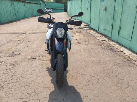 2010 KTM 990 SM, белый, 500000 рублей, вид 2