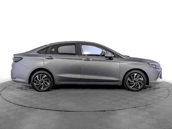 2023 BAIC U5 Plus, жёлтый, 750000 рублей - вид 3