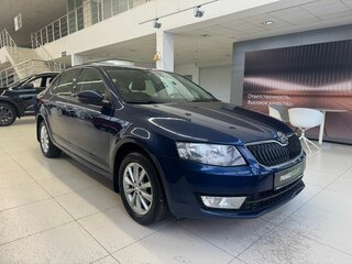 2017 Skoda Octavia III (A7), синий, 1699000 рублей, вид 3