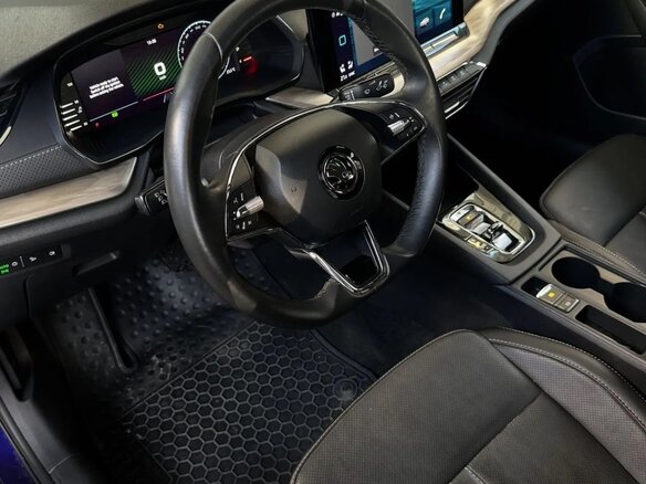 2023 Skoda Octavia IV (A8), синий, 2210000 рублей - вид 7
