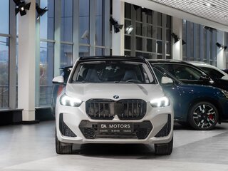 2026 BMW X1 Long 25Li xDrive III (U11/U12), белый, 5490000 рублей, вид 2