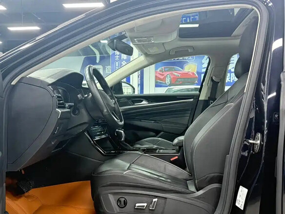 2023 Volkswagen Passat B8 Рестайлинг, чёрный, 1740888 рублей - вид 8