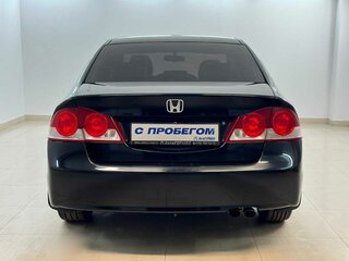 2008 Honda Civic VIII, чёрный, 620000 рублей, вид 3