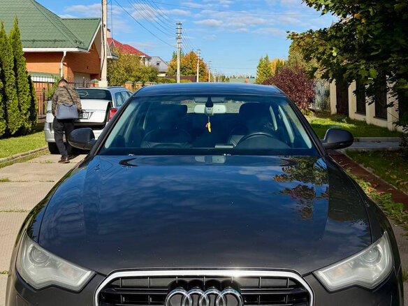 2012 Audi A6 IV (C7), серый, 1450000 рублей - вид 1