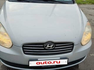 2007 Hyundai Verna II, серебристый, 380000 рублей, вид 3