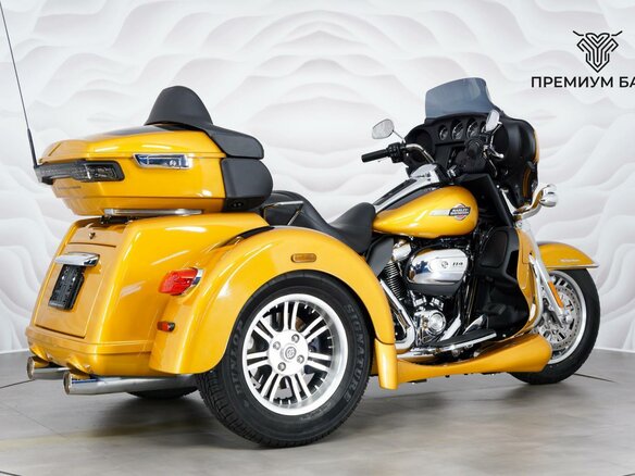 2023 Harley-Davidson Tri Glide, золотистый, 4799000 рублей - вид 5