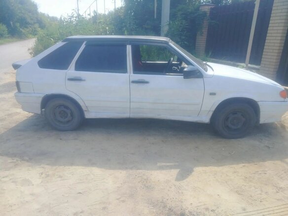 2010 Lada (ВАЗ) 2114, белый, 70000 рублей - вид 2