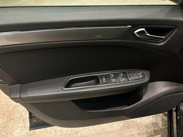 2020 Renault Arkana I, чёрный, 1559000 рублей - вид 13