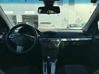 2011 Opel Astra H Рестайлинг, серый, 499900 рублей, вид 5