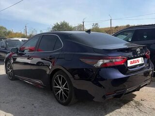 2022 Toyota Camry US Market VIII (XV70) Рестайлинг, синий, 2050000 рублей, вид 4