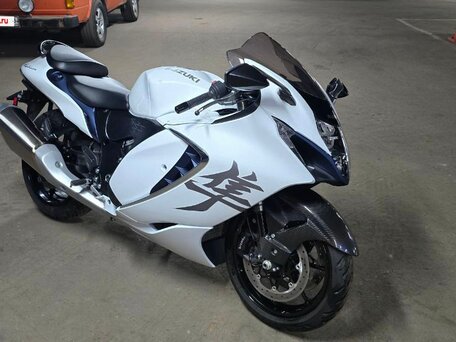 2022 Suzuki GSX 1300 R Hayabusa, белый, 1850000 рублей, вид 2