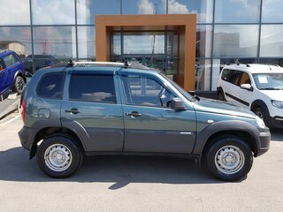2015 Chevrolet Niva I Рестайлинг, зелёный, 629000 рублей, вид 4