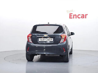 2022 Chevrolet Spark IV Рестайлинг, серый, 922000 рублей, вид 4