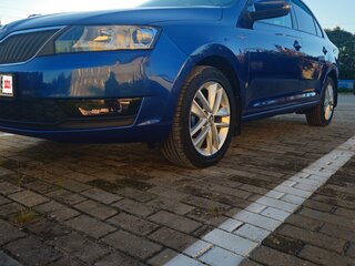 2018 Skoda Rapid I Рестайлинг, синий, 1700000 рублей, вид 1