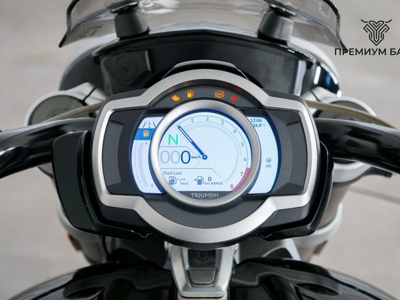 2023 Triumph Rocket 3, чёрный, 2249000 рублей - вид 11