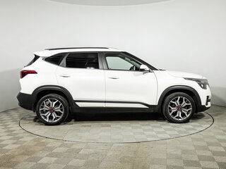 2020 Kia Seltos I, белый, 2049700 рублей, вид 4