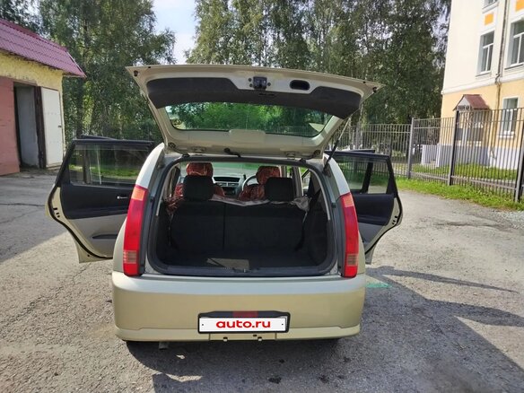 2000 Toyota Opa I, серебристый - вид 6