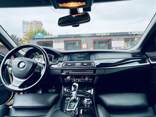 2011 BMW 5 серии 530d xDrive VI (F10/F11/F07), бежевый, 2353000 рублей, вид 5