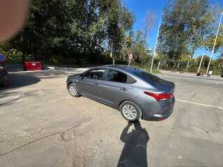 2020 Hyundai Solaris II Рестайлинг, серый, 1150000 рублей, вид 3