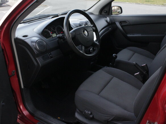 2007 Chevrolet Aveo I Рестайлинг, красный, 425000 рублей - вид 6